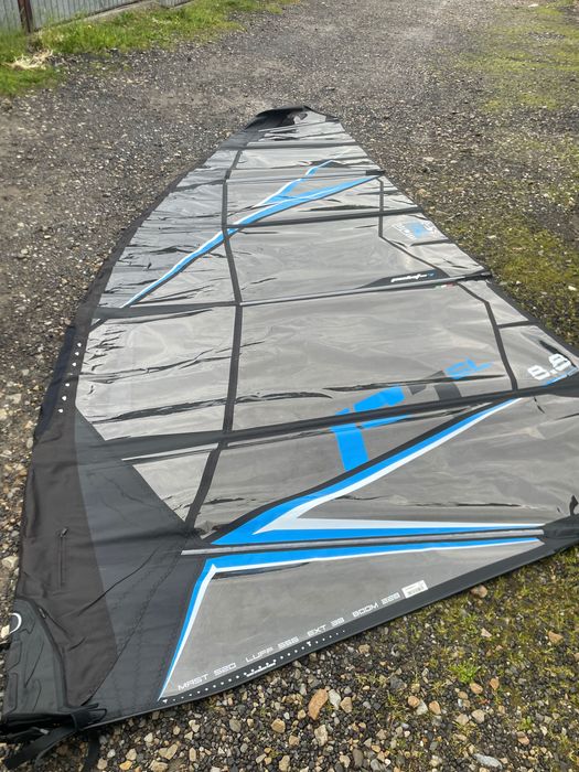 Zestaw point7 sl f1 8,8 z masztem 520 f100,Foil