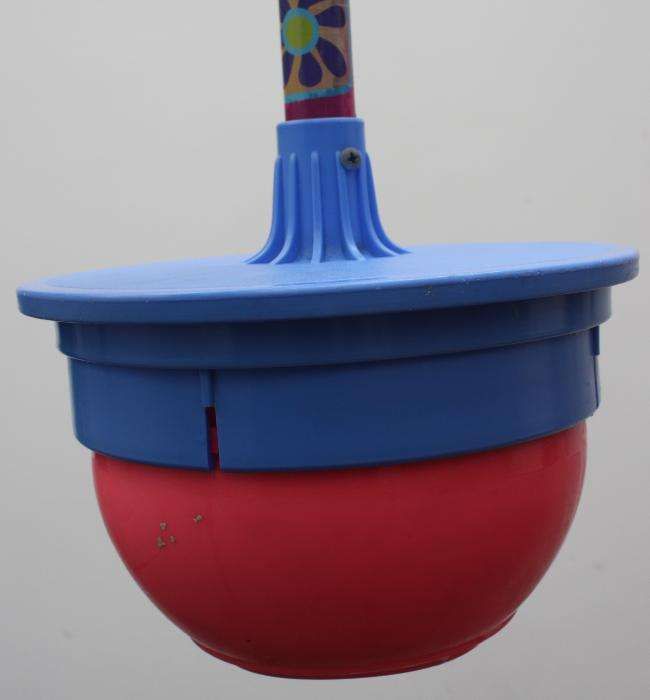 Canguru Barbie - o brinquedo desportivo perfeito para seus filhos