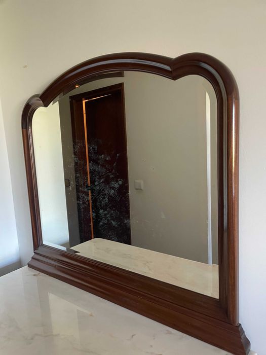 Quarto Completo Clássico em Madeira Maciça com Tampo em Mármore | Venda em Conjunto ou em Peças