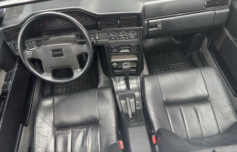 Volvo 960 3.0 24V 6 cilindros em linha