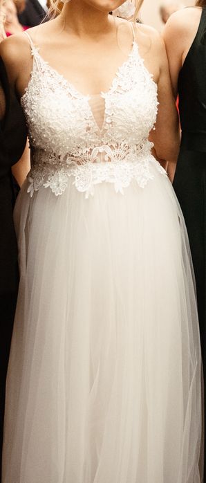 Suknia sukienka ślubna koronka tiul