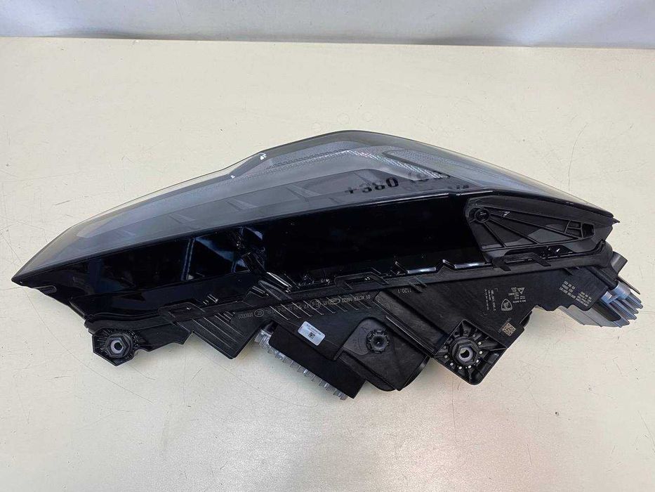 Фара фари оптика Lamborghini Urus matrix 2024 нові матриці оригінал