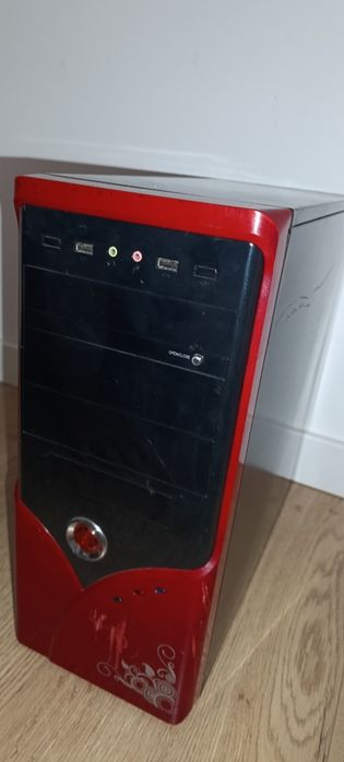 Komputer stacjonarny – Core 2 Quad | 6 GB RAM | Radeon HD 5800