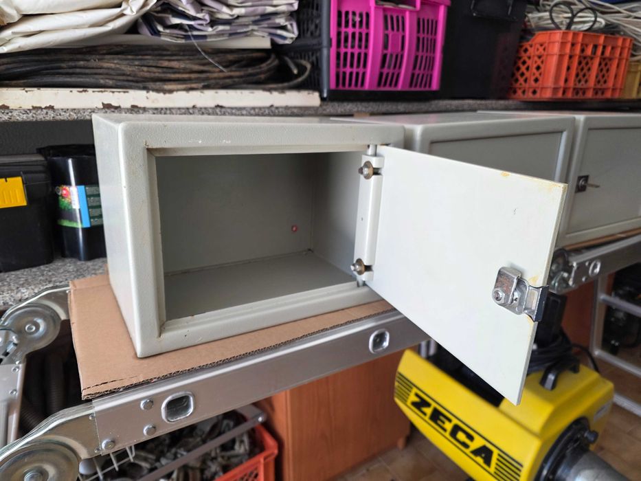 Vendo cofres individuais de chave