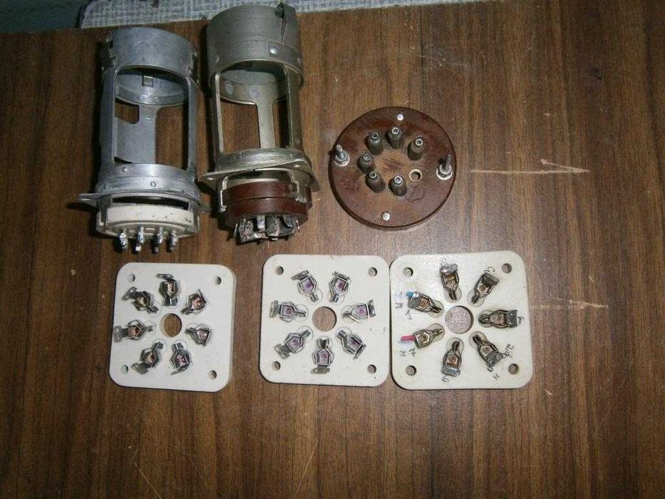 Панельки для радиоламп