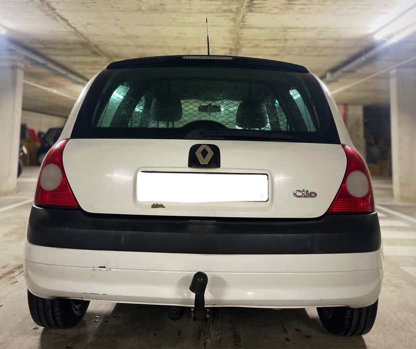 Renault Clio Van 82cv