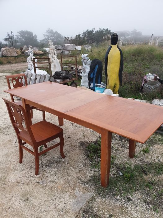 Mesa de jantar,em excekentes condiçoes