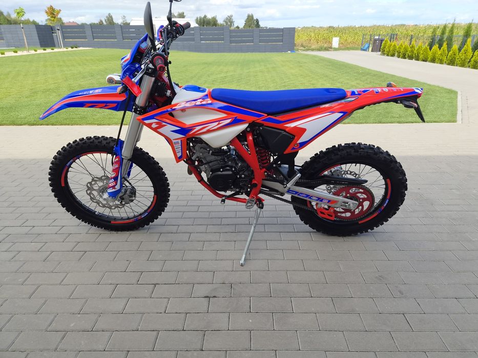 Beta 125 cm3 RR 2026 rok, FILM 4K, Dostawa pod dom. Import DE