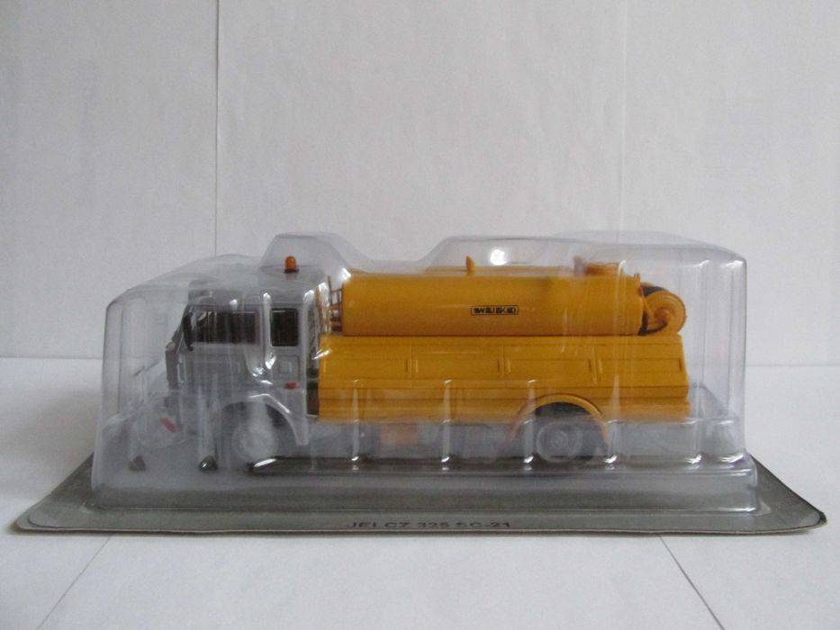 Jelcz 325 -- 1/43