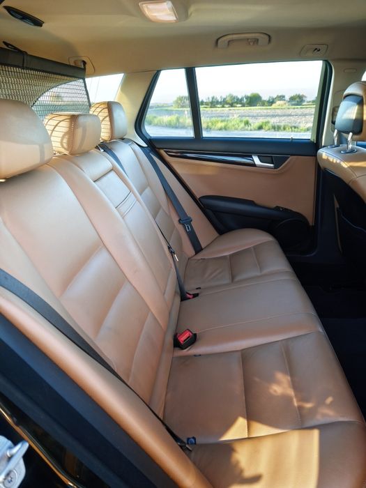 Carrinha Mercedes C180 CDI - 2012 / 142000Km