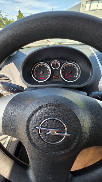 Opel Corsa D 1.2 Enjoy 91.000km