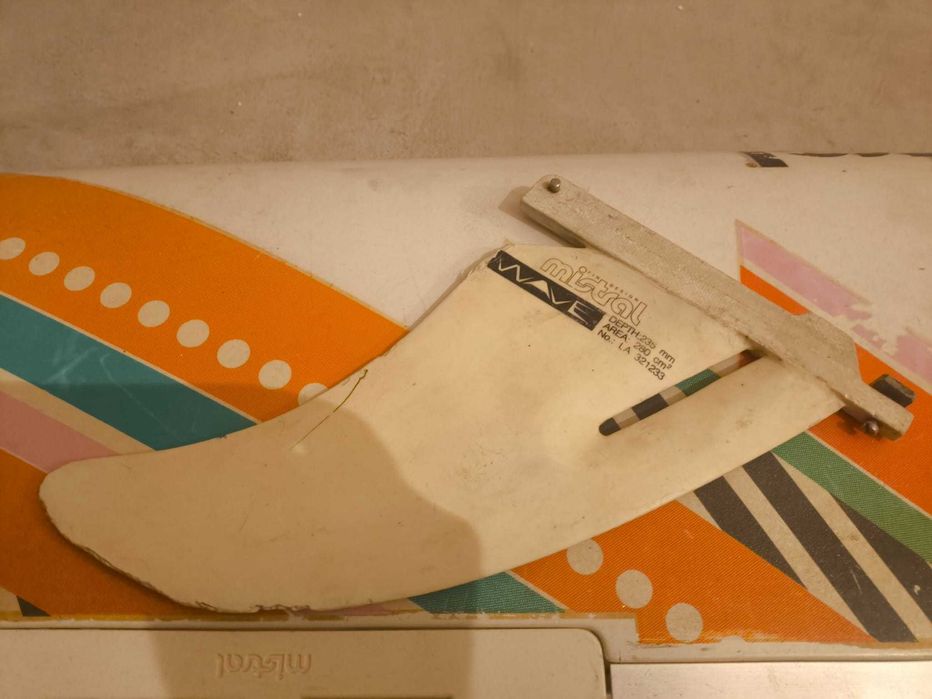 Prancha de Windsurf Mistral New Malibu