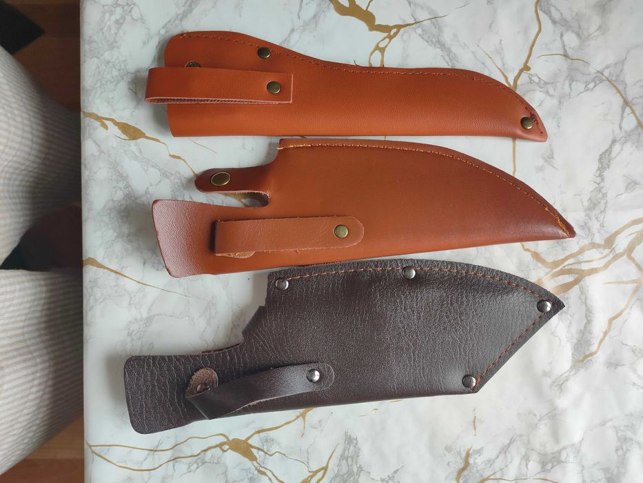 Чехлы для ножей, на поясной ремень, новые.