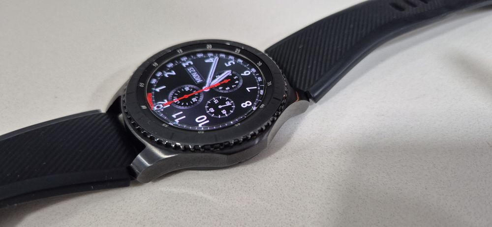 Samsung Gear S3 frontier SM-R760