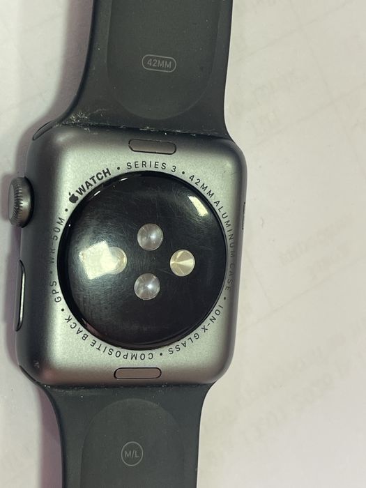 Apple Watch Series 3 42mm GPS Space Gray Aluminum