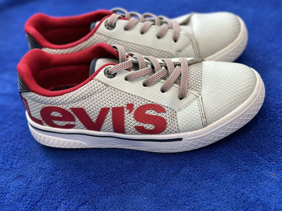 Кеди Levis 34 розмір