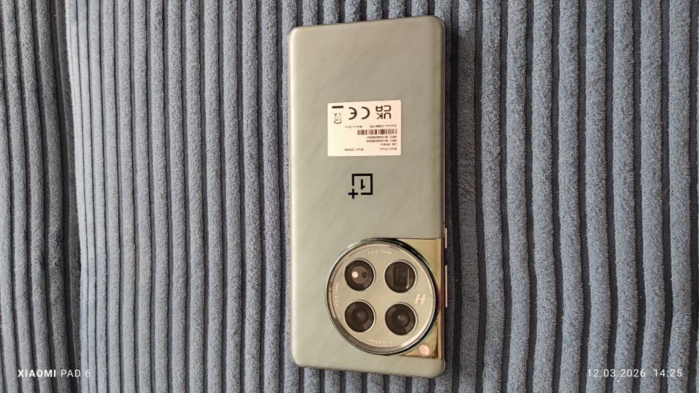 Smartfon one plus 12