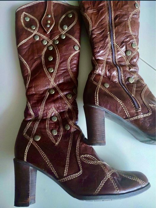 Зимові жіночі чоботи