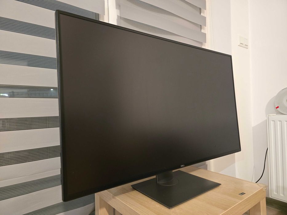 Monitor 43 cale Dell U4320Q 4K