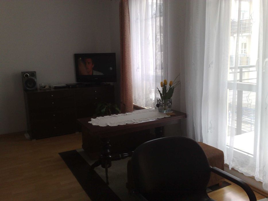 Kawalerka z balkonem, Piaseczno, ul. Pawia – bezpośrednio