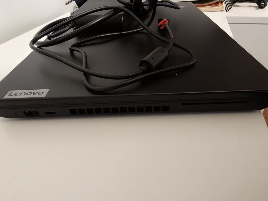 Portátil Lenovo T15p