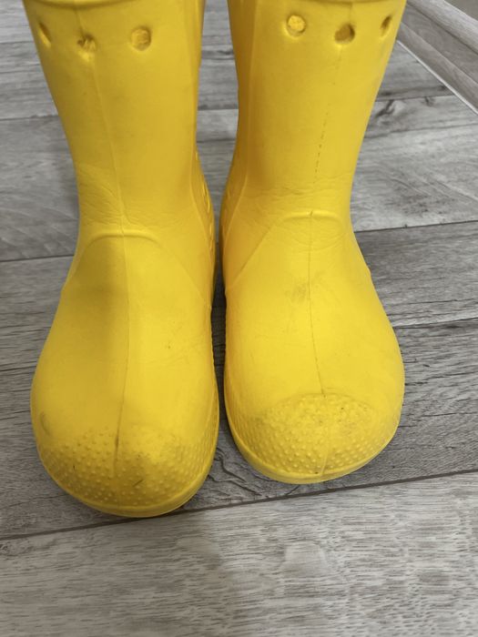 Чоботи crocs жовті