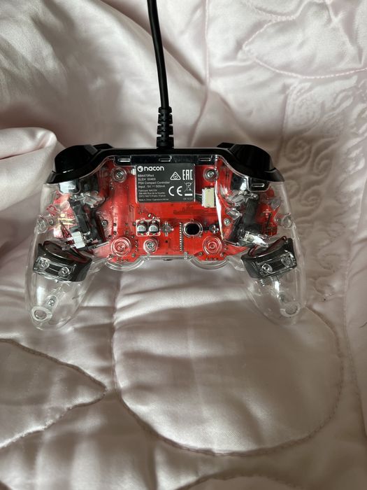 Vendo Comando ps4 com fio