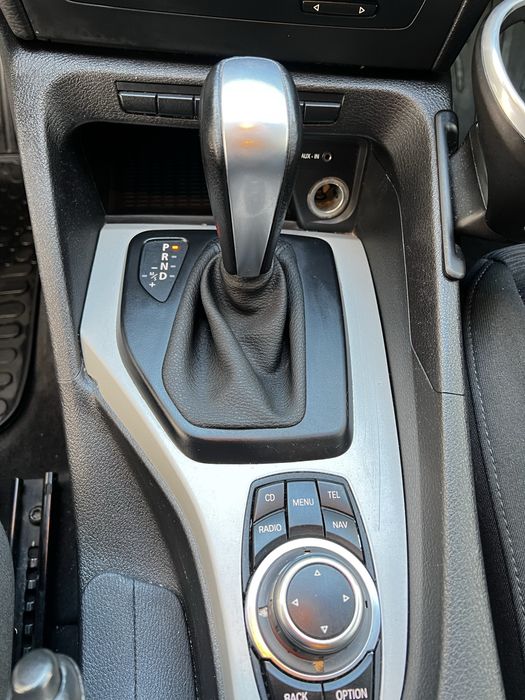 Продам BMW X1  2.0 Dizel