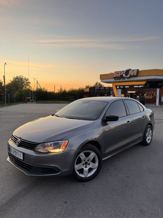 Volkswagen Jetta 2.0 MPI