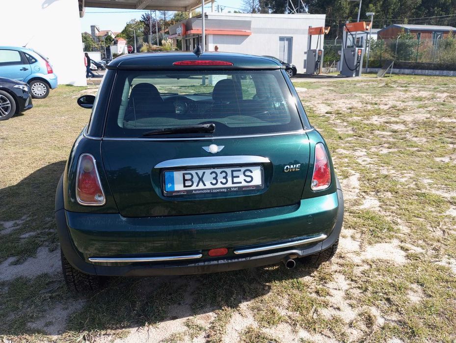 Automóvel/mini ....