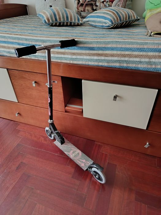 Trotinete  em segunda mão