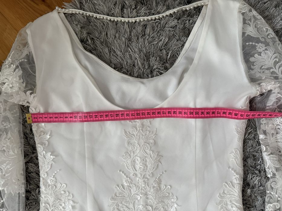 Piekna sukienka slubna