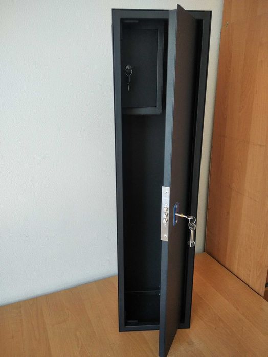 сейф для зброї 110*30*20 см з тейзером для АР-15