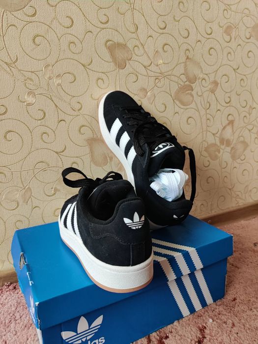 Adidas Original Campus