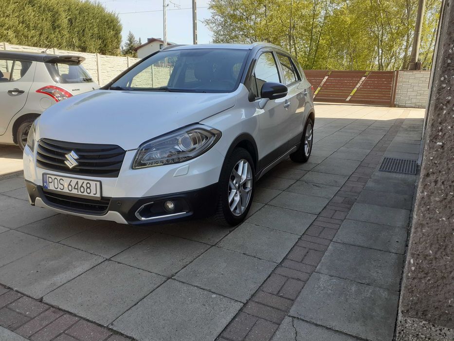 Suzuki Sx4 S-Cross . Automat . Super stan.