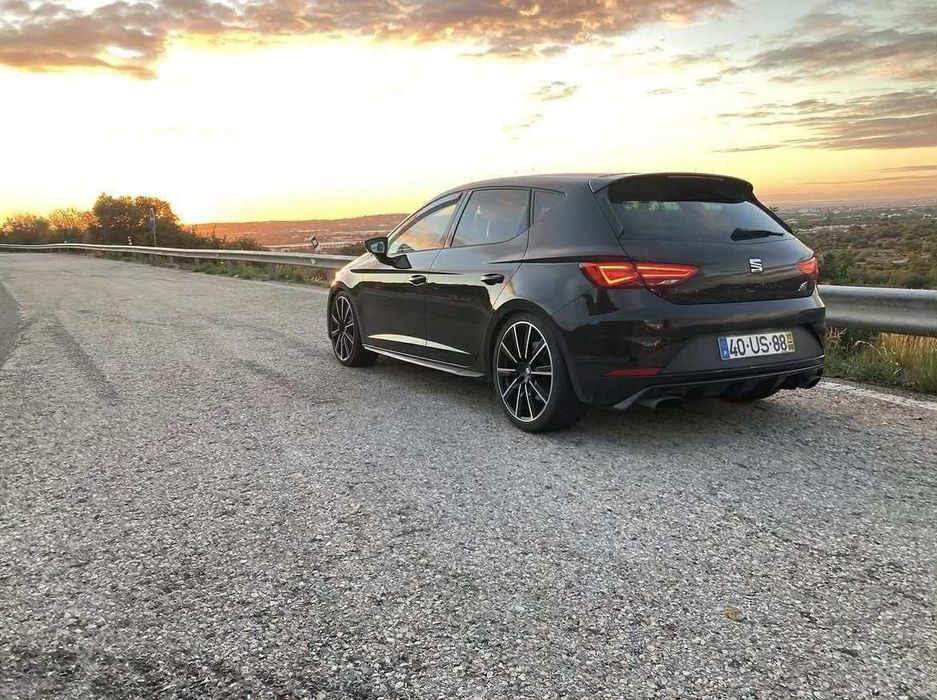 SEAT Leon 2.0 TSI Cupra DSG S/S