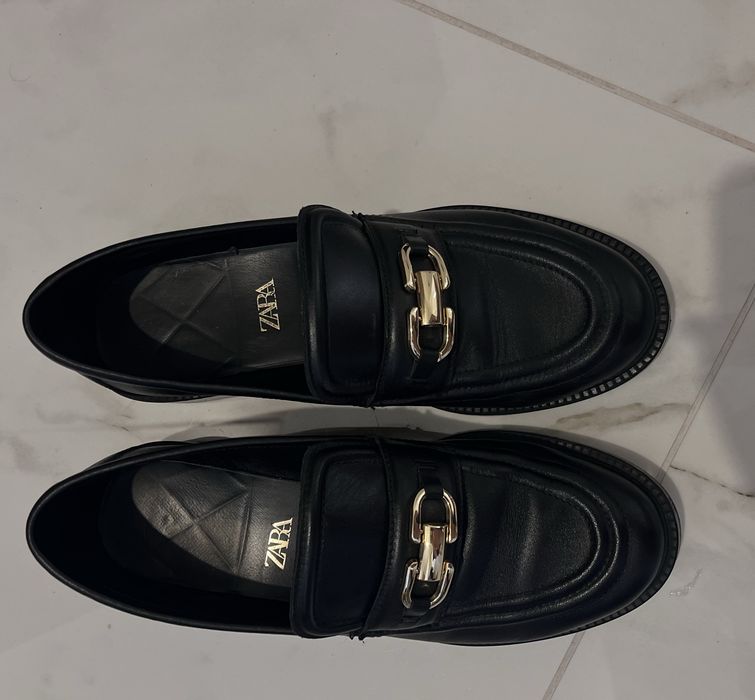 Лофери ZARA 39 розмір