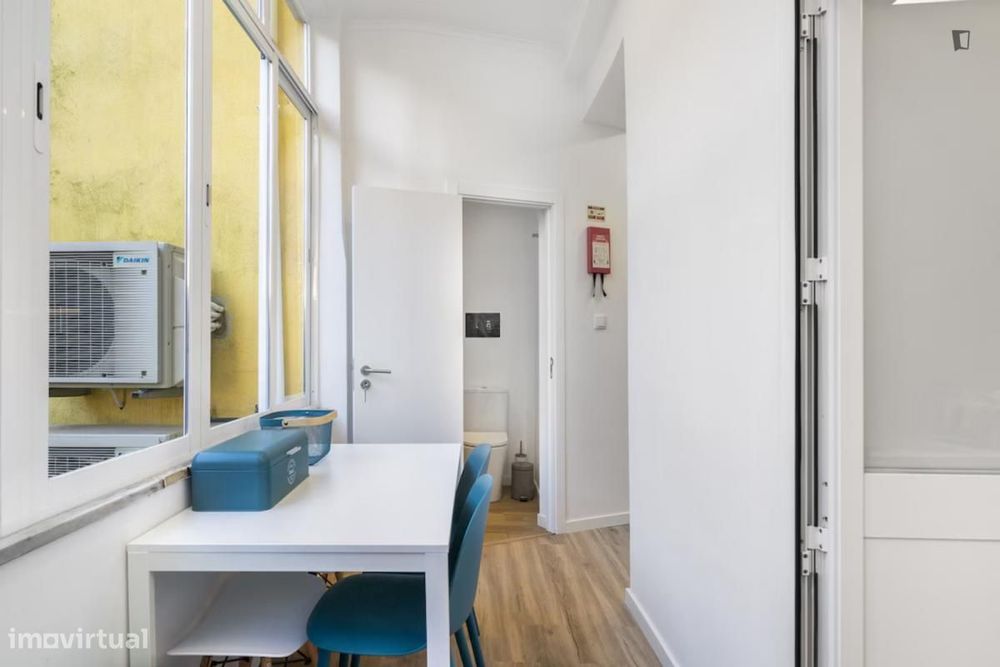 Quarto - localizado em Penha de França Lisbon