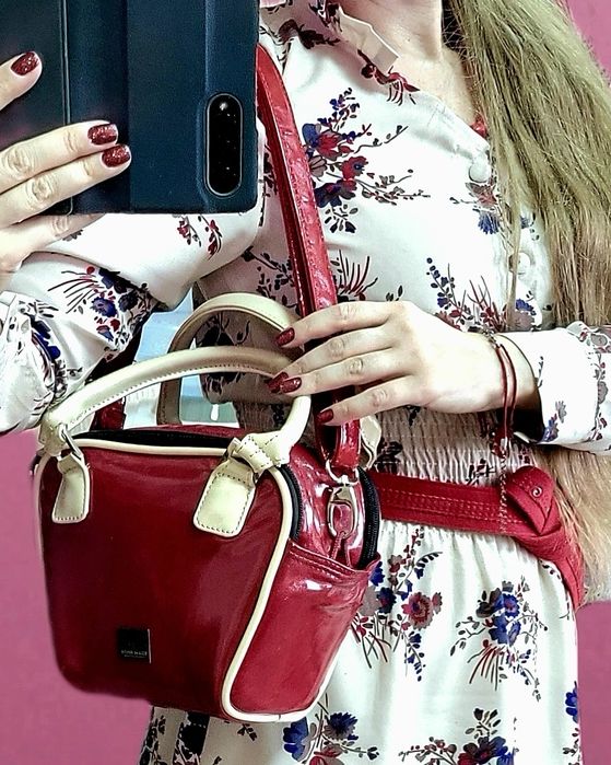 Небольшие сумочки/клатчи