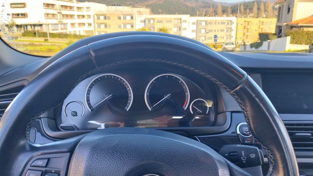 BMW 520d touring F11