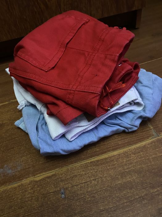 РОЗПРОДАЖ: 2 шортів і 1 спідниці