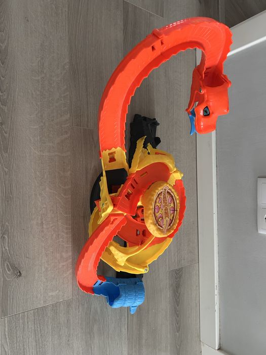 Hot Wheels - City Ataque da Serpente
