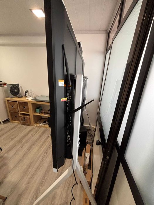 Ecrã Interativo Huawei IdeaHub S2 65" + Suporte Móvel Oficial (Como Novo)