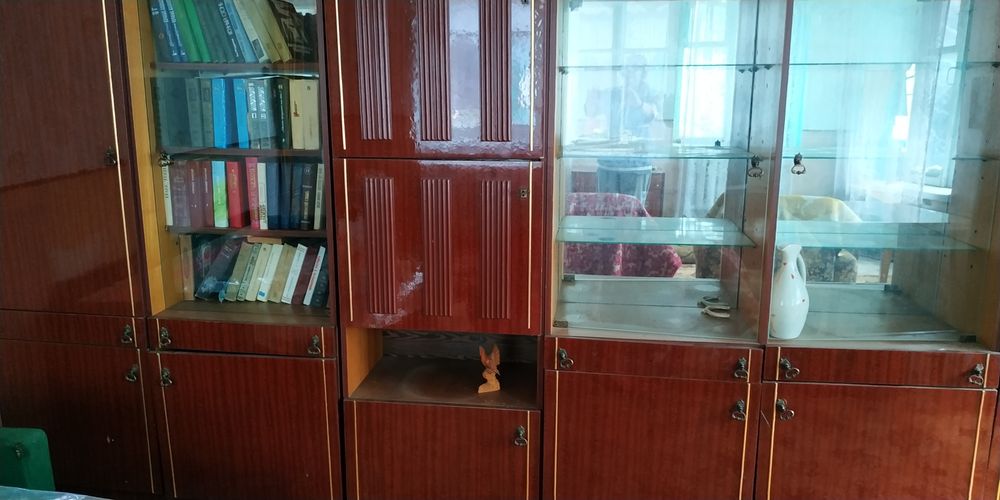 Мебельная стенка Молдавия 1982 г