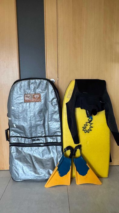 Prancha Bodyboard Pride 41.5'' e Fato de Surf e Pé de Pato