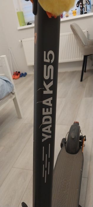 Електросамокат yadea