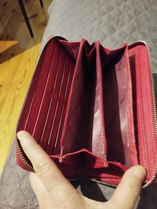 Portfel damski skórzany czerwony