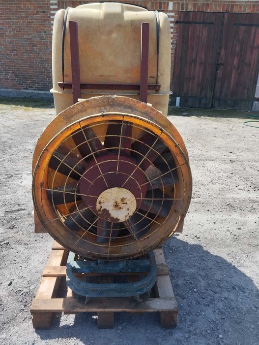 Opryskiwacz sadowniczy