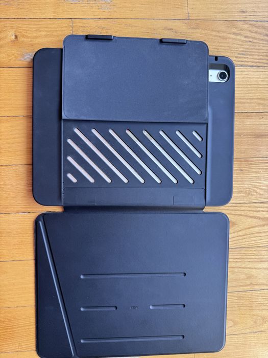 ESR Flip Magnetic Case with Pencil Holder