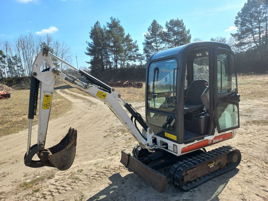 minikoparka BOBCAT 323K